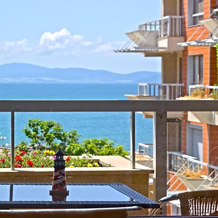 Cozy Apartment With Sea View And Free Parking Pomorie Exterior foto